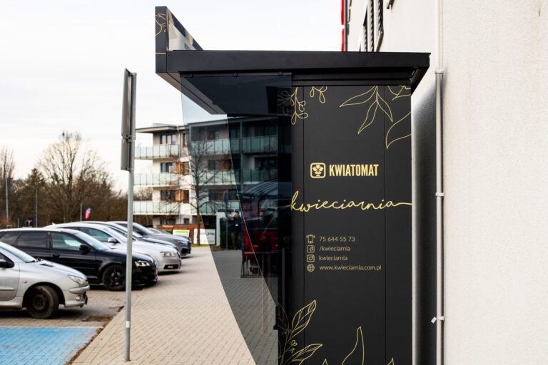 How to Negotiate a Good Lease Agreement for a Flower Vending Machine and Protect Your Investment?